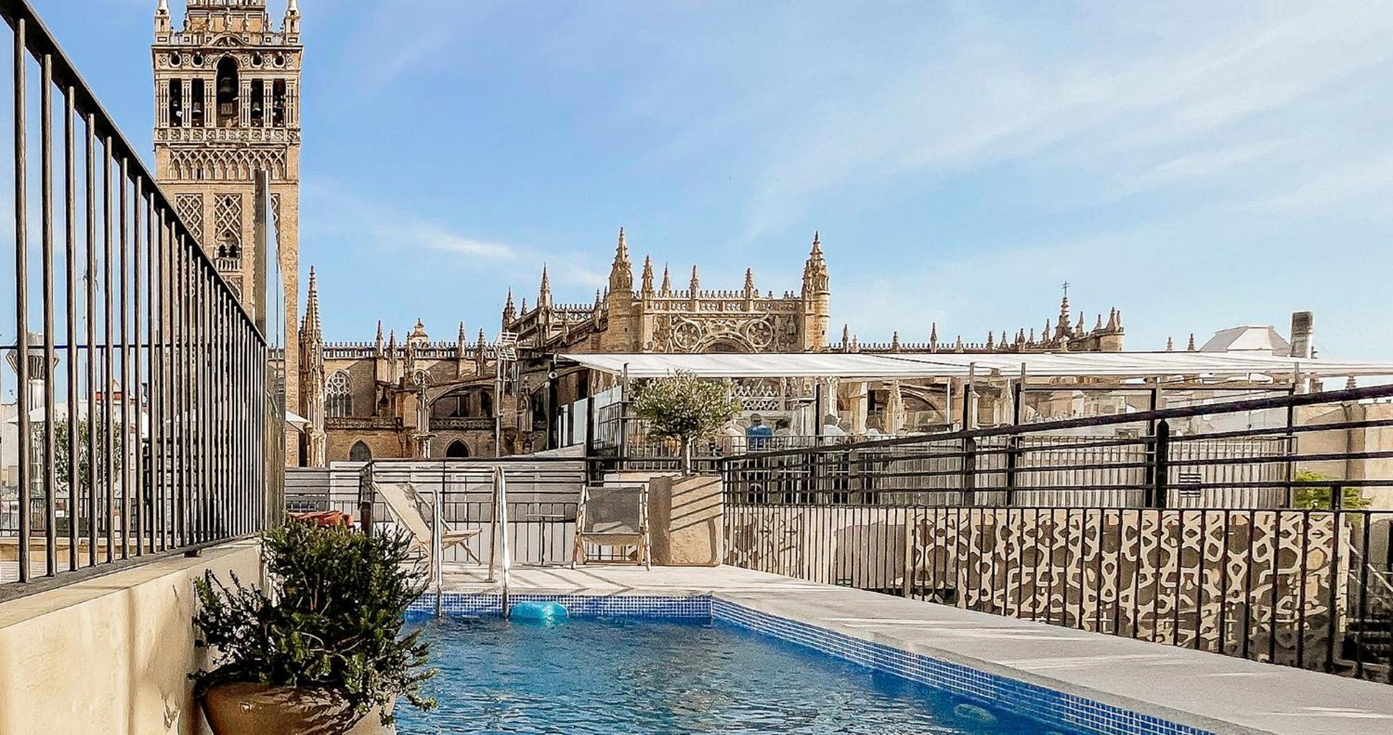 Eme Catedral Mercer Hotel Sevilla Exterior foto The Roman Baths of Córdoba